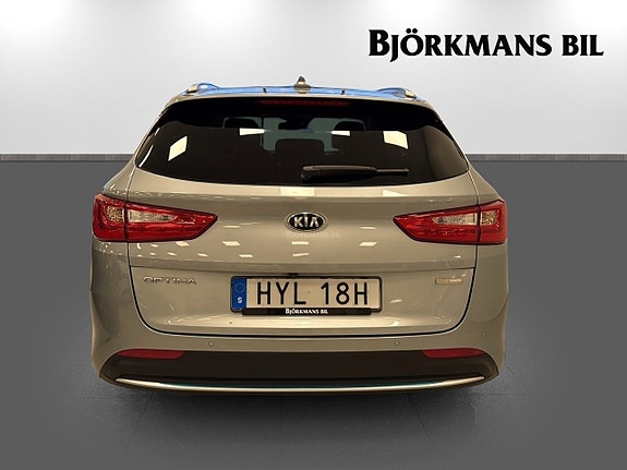 Kia Optima 5 of 16