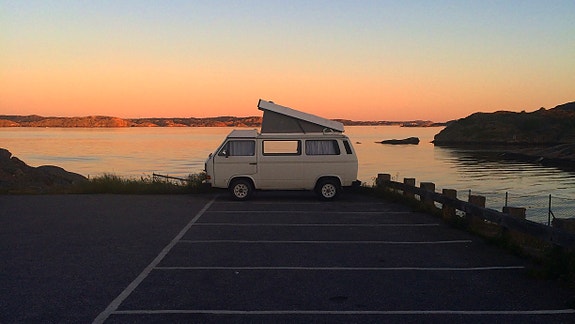 Volkswagen Caravelle 8 of 12