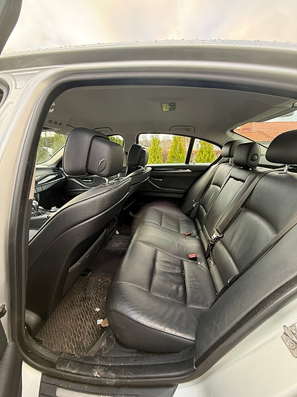 BMW 520d 5 of 5