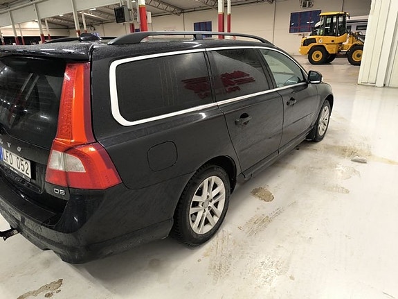 Volvo V70 4 of 10