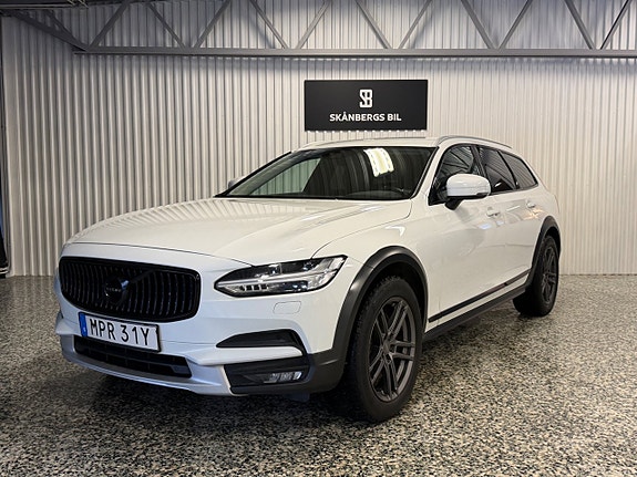 Volvo V90 Cross Country