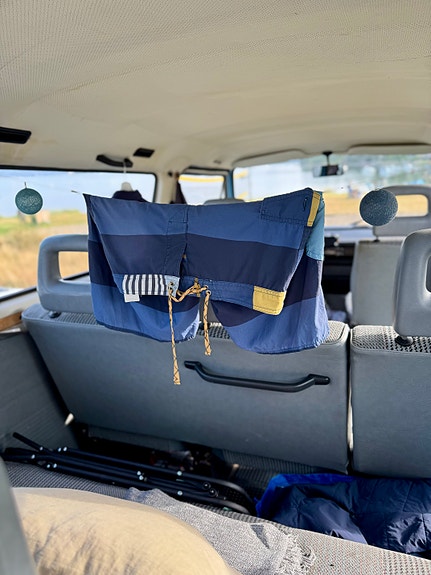 Volkswagen Caravelle 2 of 13