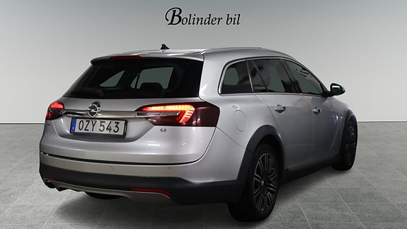 Opel Insignia Country Tourer 4 of 5