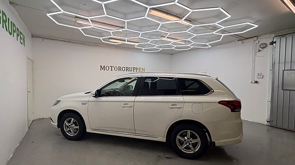 Mitsubishi Outlander 15 of 30