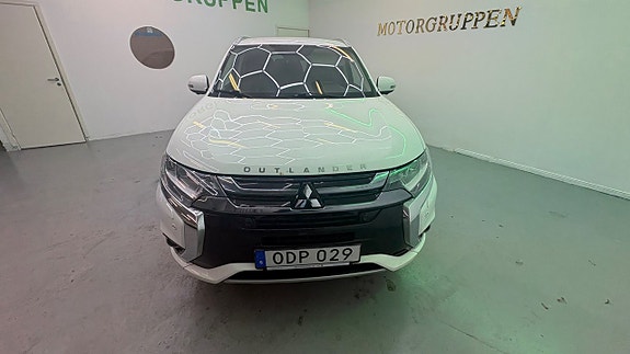 Mitsubishi Outlander 19 of 30