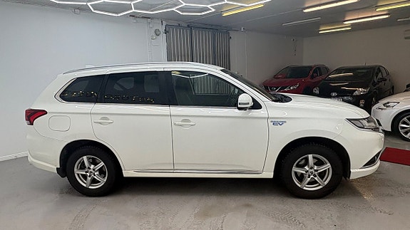 Mitsubishi Outlander 9 of 30