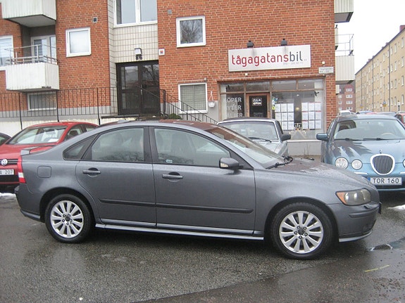 Volvo S40