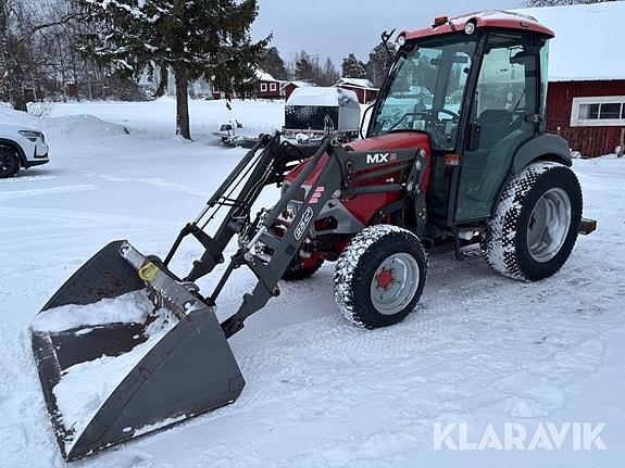 Traktor McCormick GX50H med lastare