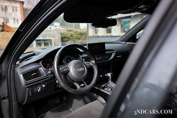 Audi A6 8 of 17