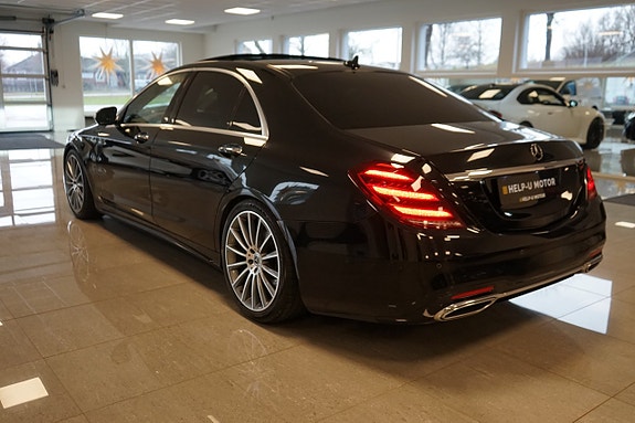 Mercedes-Benz S400 25 of 26