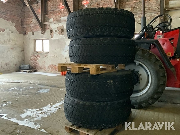 Entreprenadhjul med dubb Volvo L50E HILO BWYN