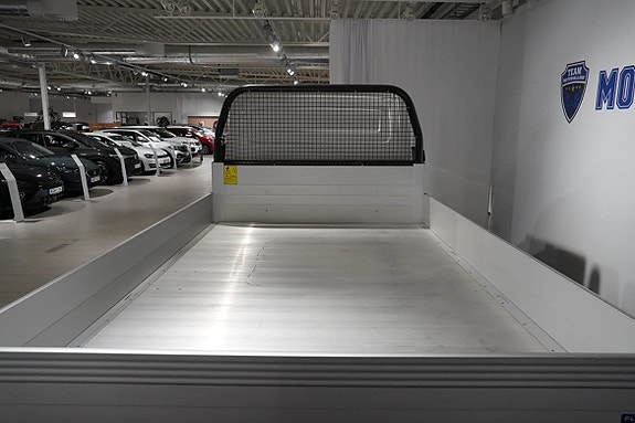Volkswagen Crafter 5 of 13