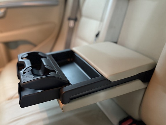 Volvo V70 10 of 13