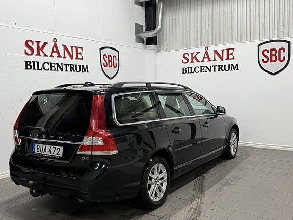 Volvo V70 4 of 13