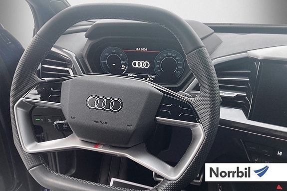 Audi Q4 e-tron 10 of 14