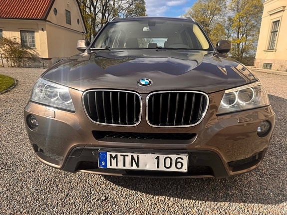 BMW X3 4 of 5