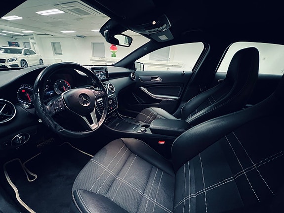 Mercedes-Benz A180 13 of 26