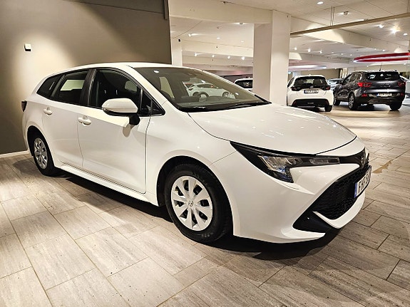 Toyota Corolla 4 of 25