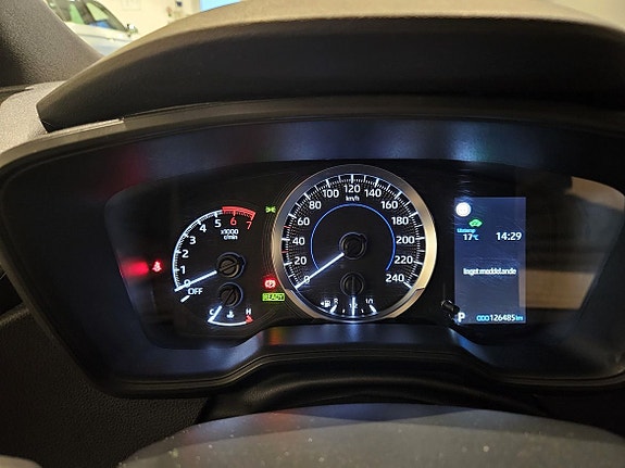Toyota Corolla 17 of 25