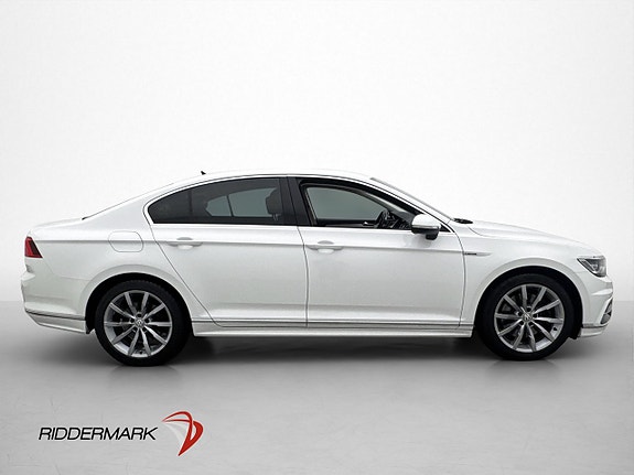 Volkswagen Passat 6 of 26