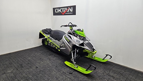 Arctic Cat M 8000 ALPHA