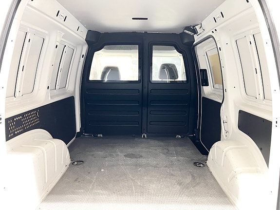 Volkswagen Caddy 7 of 9