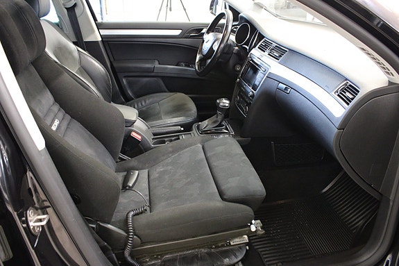 Skoda Superb 6 of 16