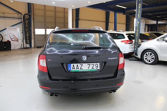 Skoda Superb 5 of 5