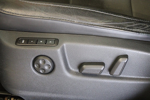 Skoda Superb 12 of 16