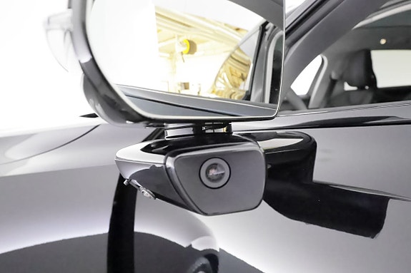 Volvo ES90 19 of 30