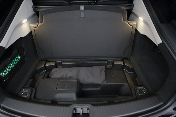 Volvo ES90 27 of 30