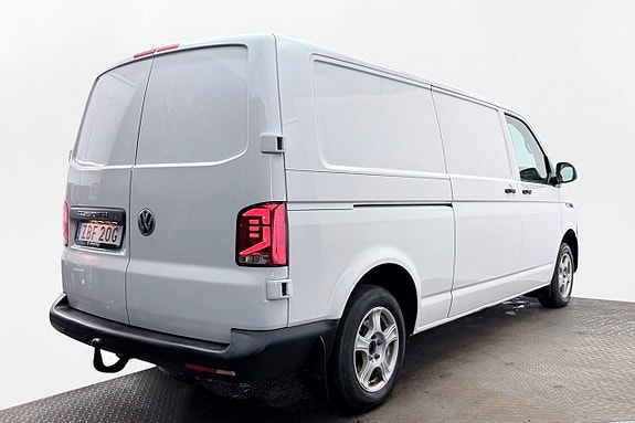 Volkswagen Transporter 6 of 30