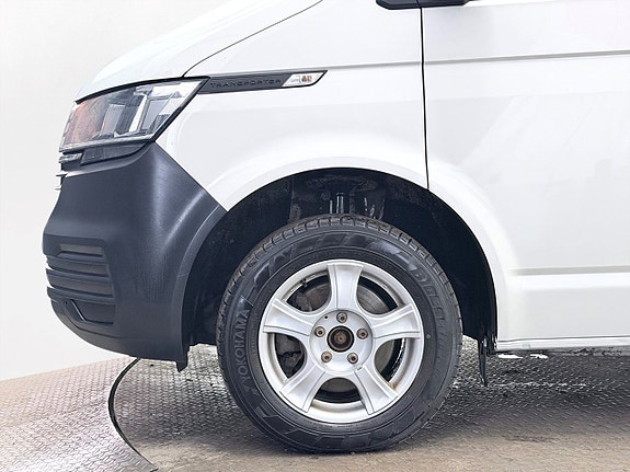Volkswagen Transporter 11 of 30