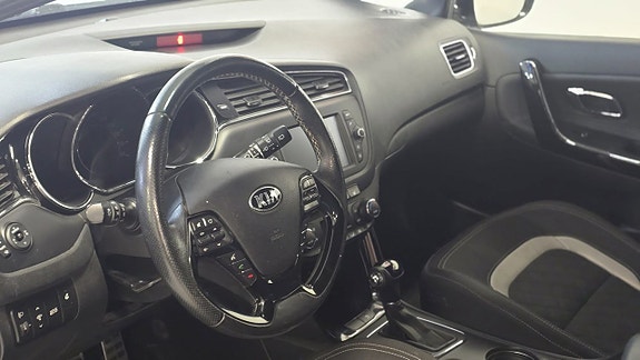 Kia Ceed 7 of 20