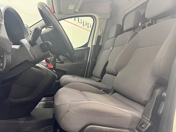 Peugeot Partner 17 of 20