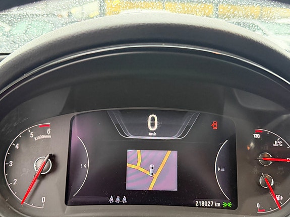 Opel Insignia 8 of 8