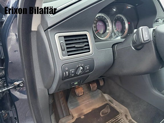 Volvo V70 14 of 27