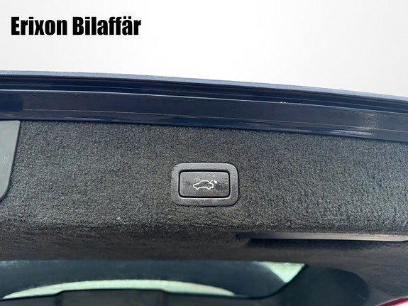 Volvo V70 12 of 27