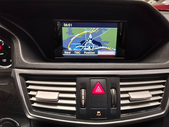Mercedes-Benz E250 18 of 20