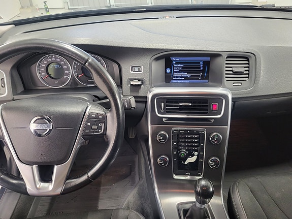 Volvo S60 12 of 14