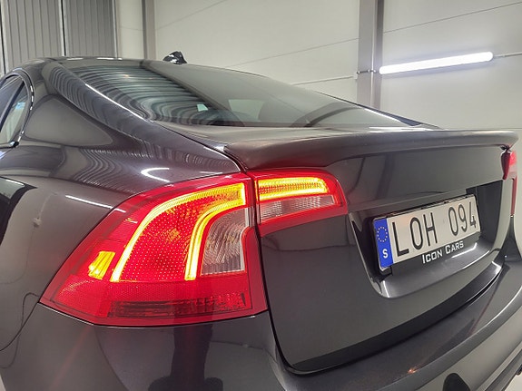 Volvo S60 7 of 14