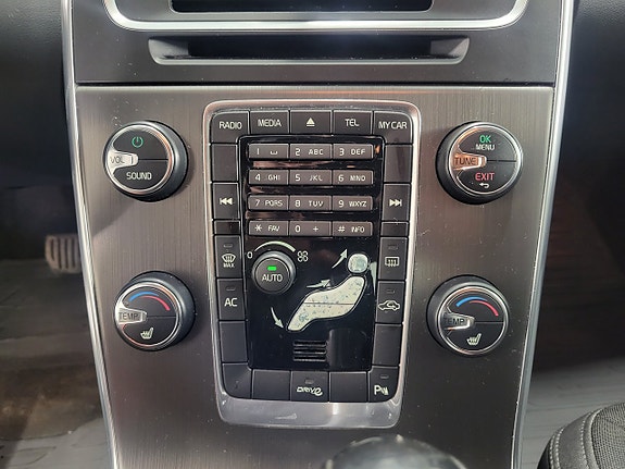 Volvo S60 10 of 14