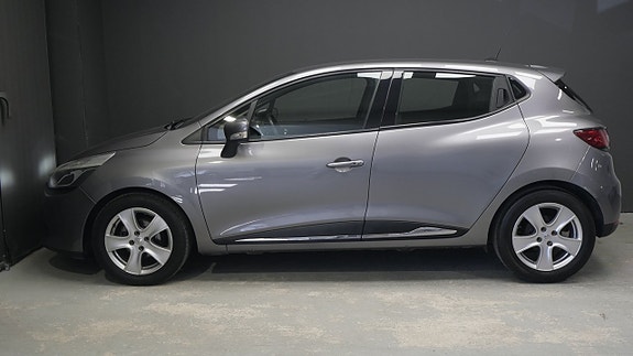 Renault Clio 4 of 15