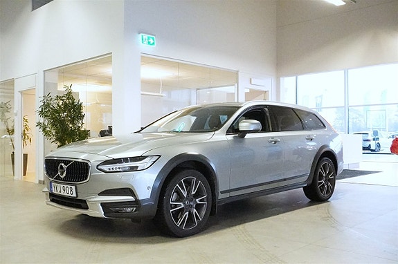 Volvo V90 Cross Country