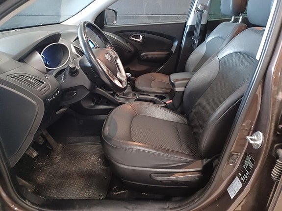 Hyundai ix35 11 of 16