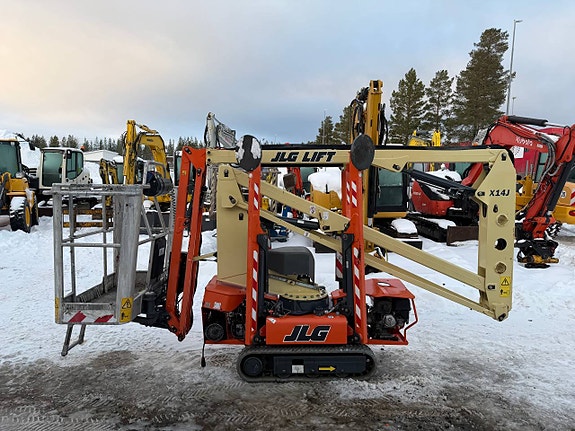 Larvburen skylift 13,8m JLG 249.000:-