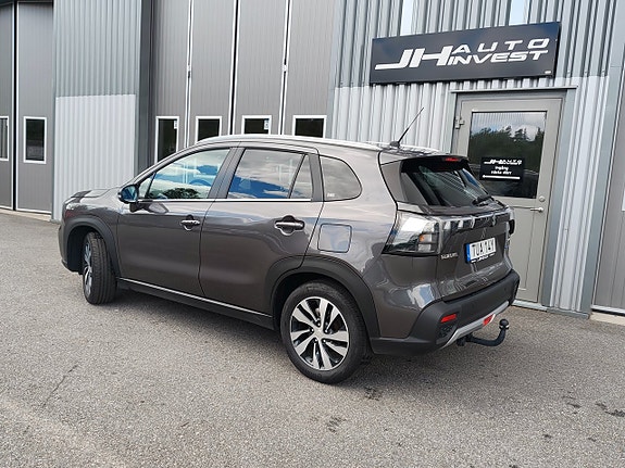 Suzuki S-Cross 9 of 28