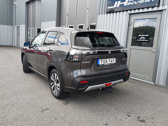 Suzuki S-Cross 8 of 28