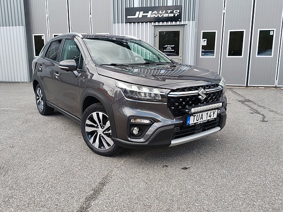Suzuki S-Cross 2 of 5