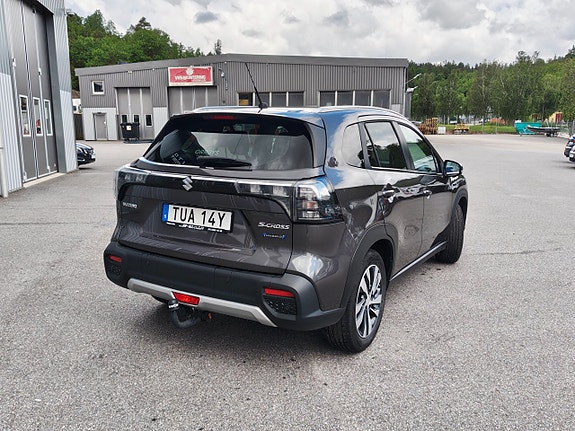 Suzuki S-Cross 6 of 28